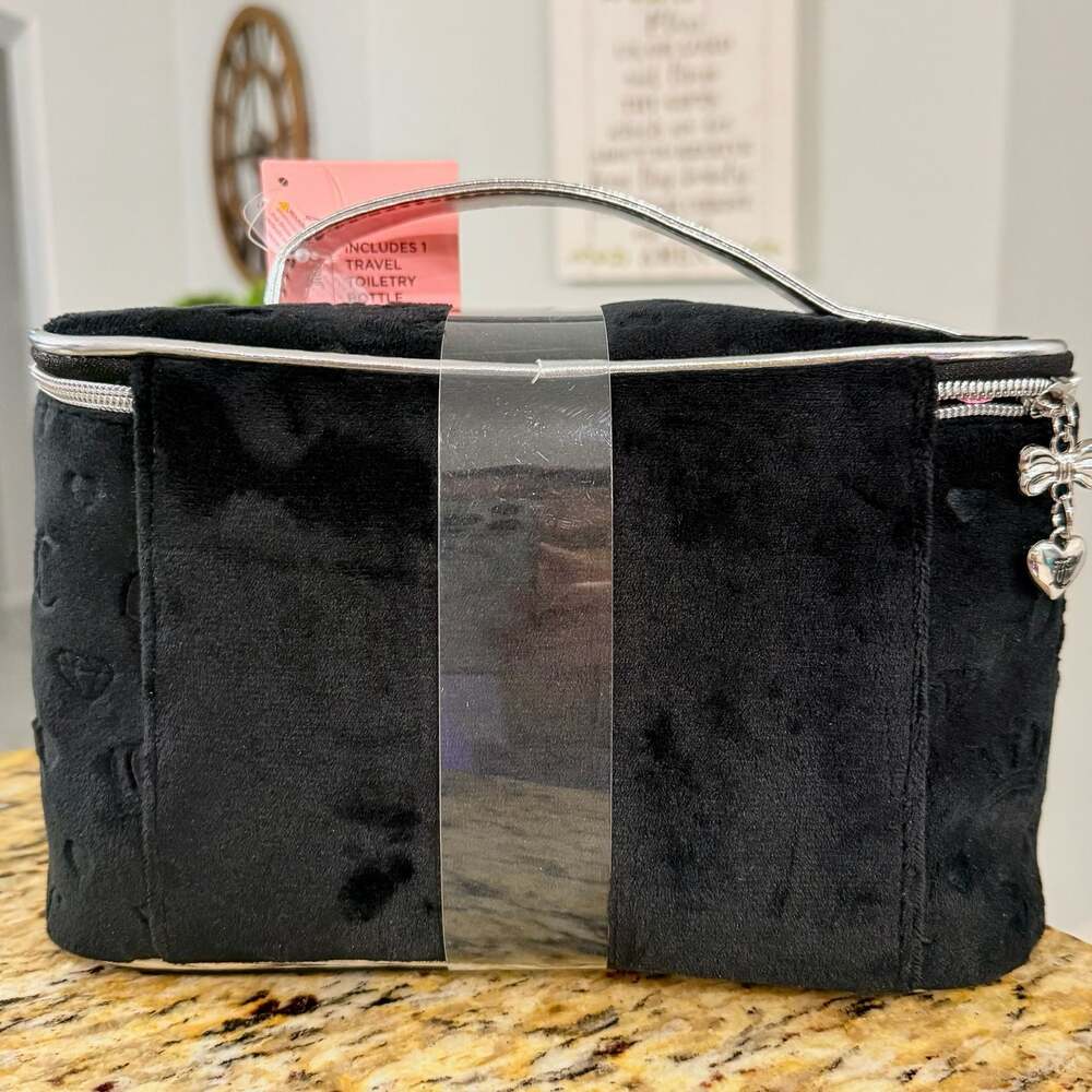 Juicy Couture Black Velour I Love JC Rhinestone Cosmetic Train Case Set - Picture 4 of 9